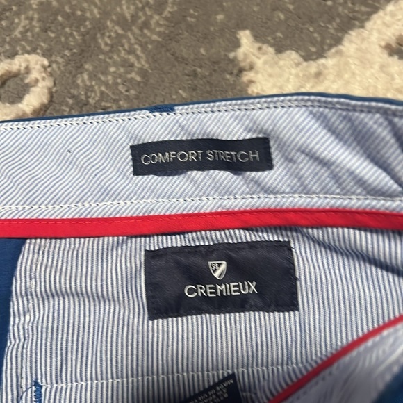 Cremieux men’s shorts. Size 33 excellent condition flat front. Blue - Picture 2 of 4